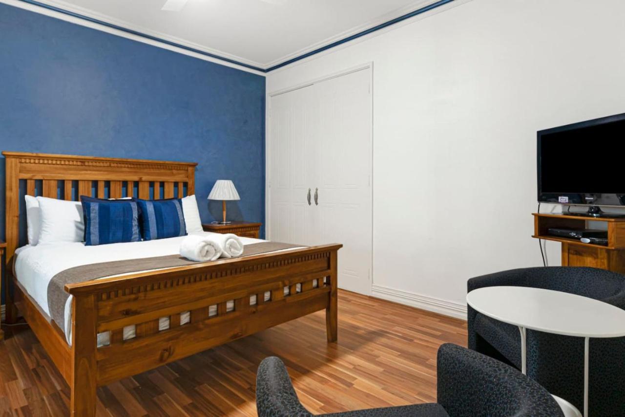 Inn The Tuarts Guest Lodge Wonnerup Exteriör bild